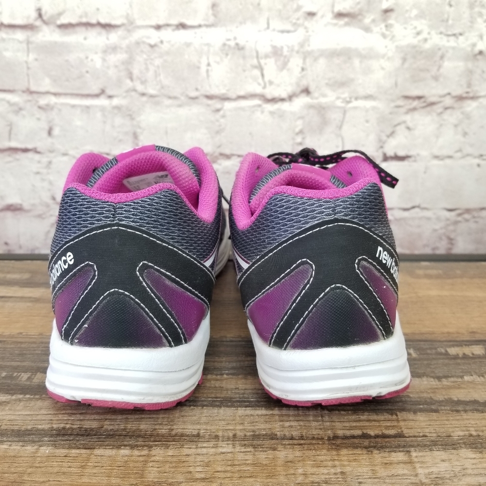 New Balance 330 v2 Grey Purple Lightweight Trail Running Shoe 8.5M - Picture 5 of 8